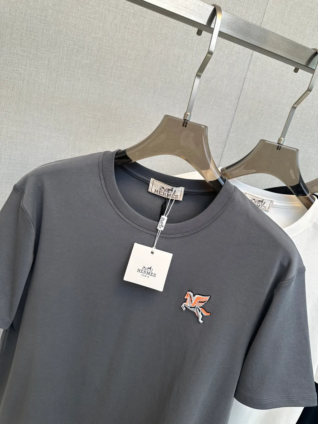 H Quality 2026 ！ ， 。 ， ， Quality ， Same Style！Size：M—3XL